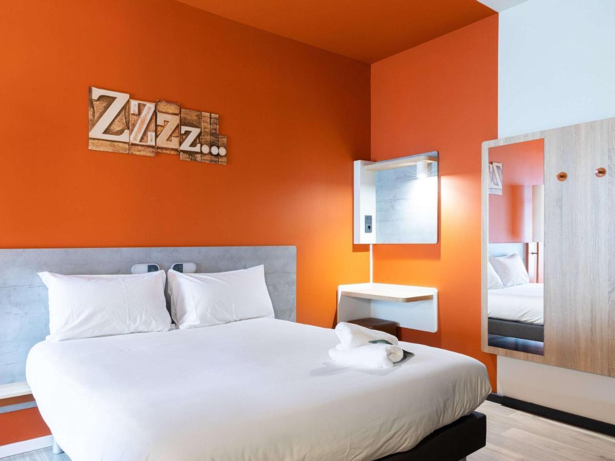 Ibis Budget Madrid Aeropuerto Екстериор снимка