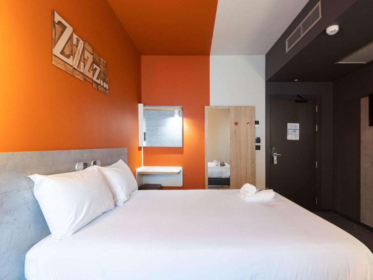 Ibis Budget Madrid Aeropuerto Екстериор снимка